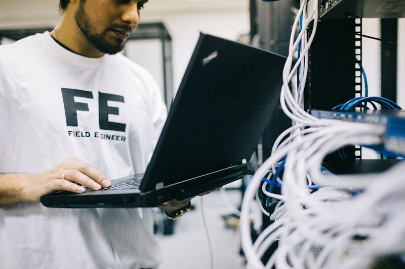 Read This Before Hiring a Security Installer: Must-Know Tips!